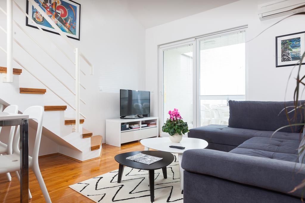New Gallery Apartment With Beautiful View Baška Voda Exteriér fotografie